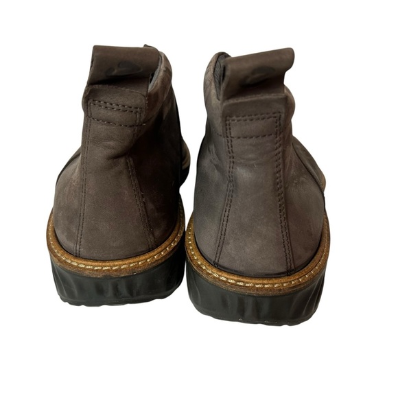 ECCO ST. 1 Hybrid Mens Chukka Boots Brown Nubuck Leather Size US 7 EU 41 main image 4